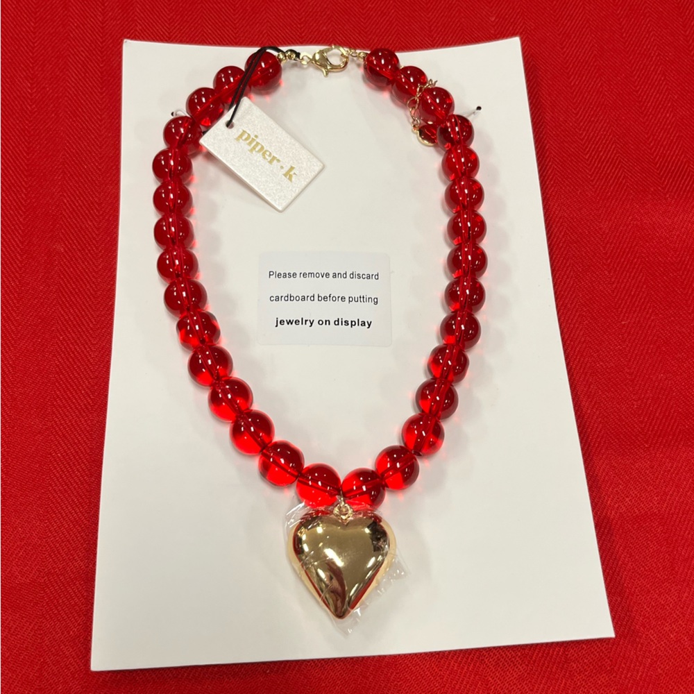 NWT ⚜️♥️⚜️ Piper K Gorgeous Red Beaded Glass Necklace - Picture 15 of 15